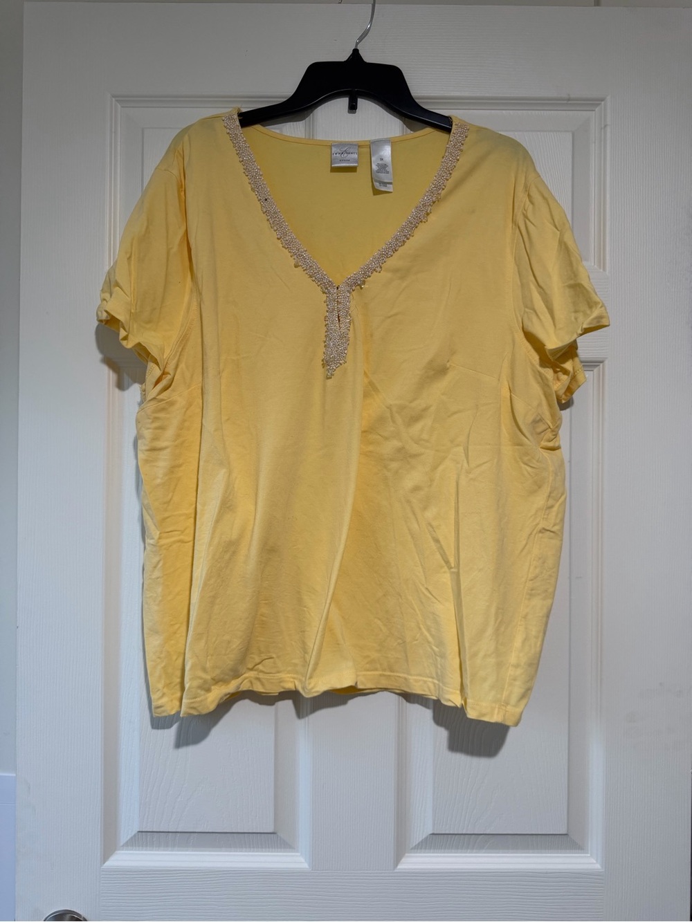 Emma James Soft Yellow V-Neck Short Sleeve Top